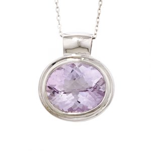 Amethyst pendant white gold