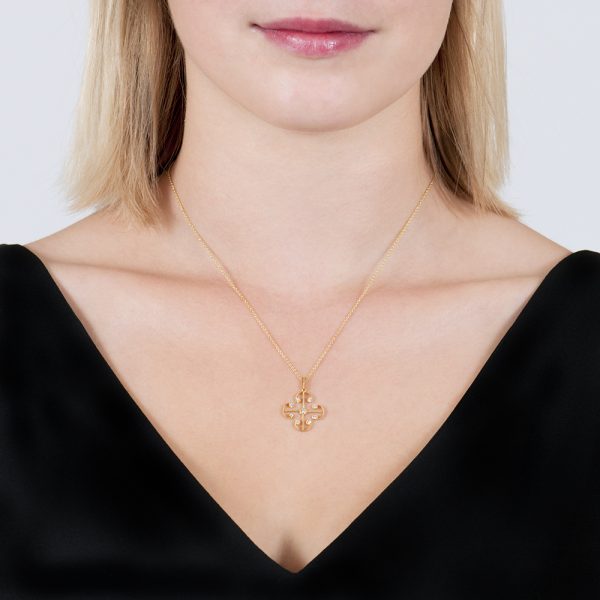 Yellow Gold Brilliant Cut Diamond Lattice Pendant