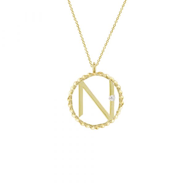 9ct yellow gold initial N pendant. With a single stunning diamond and neat 9ct gold twist surrounding circle. The initial pendant necklace hangs from an adjustable gold chain. 