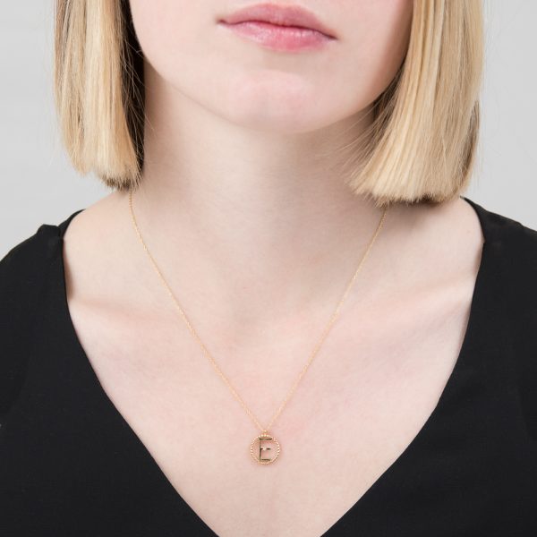 Yellow gold diamond initial E pendant